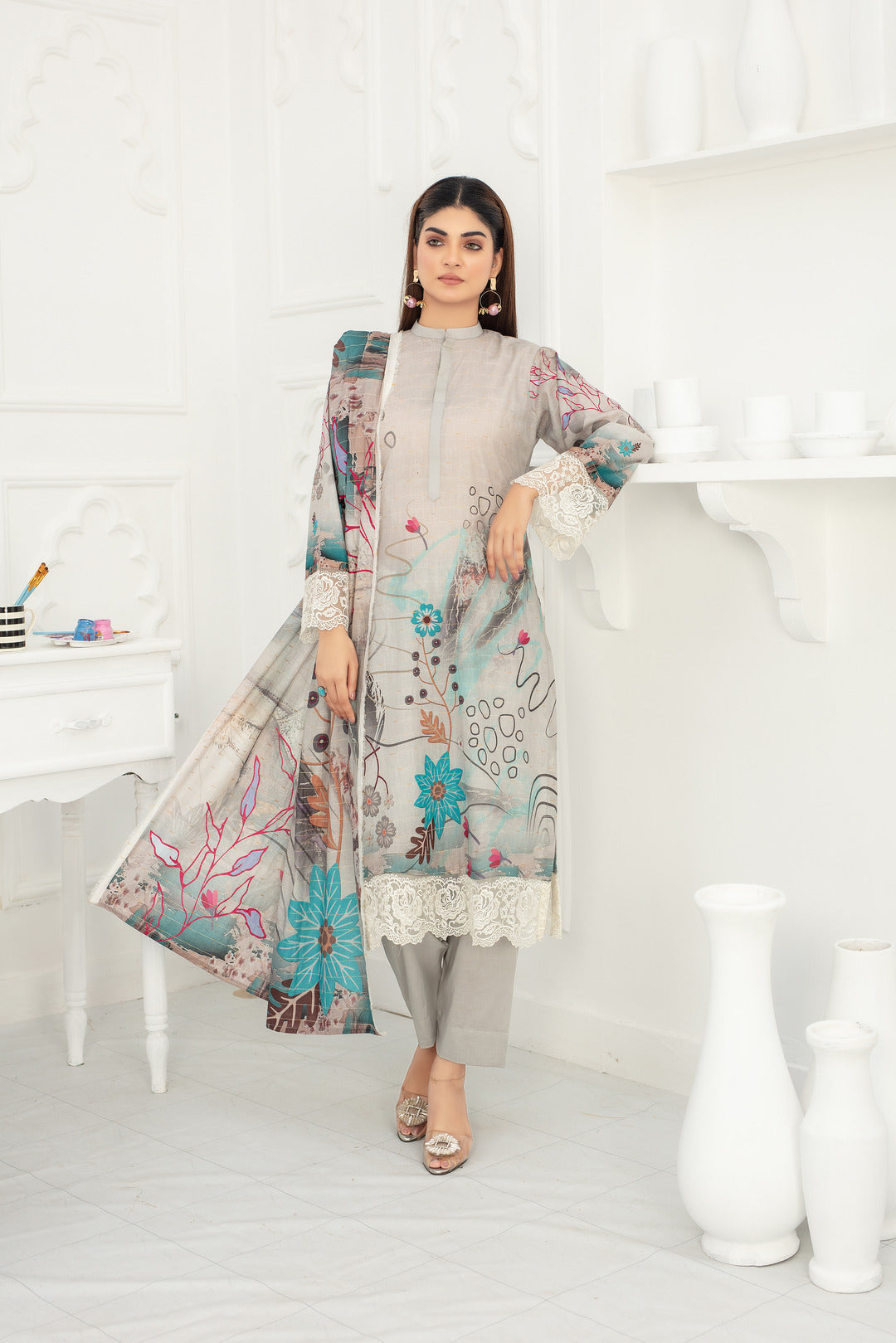 3PCs-Luxury Digital Printed Unstiched Fancy Tarkashi Cambric